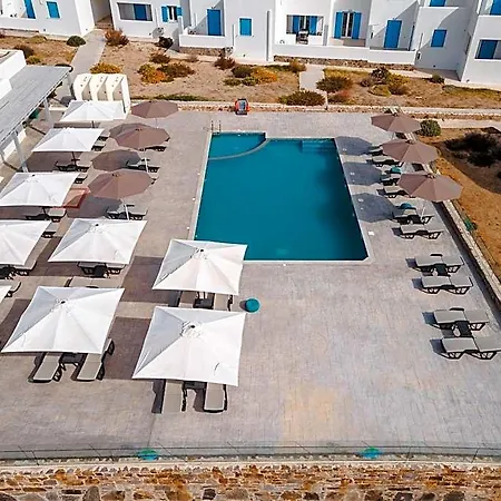 Evripus 3* Naxos City